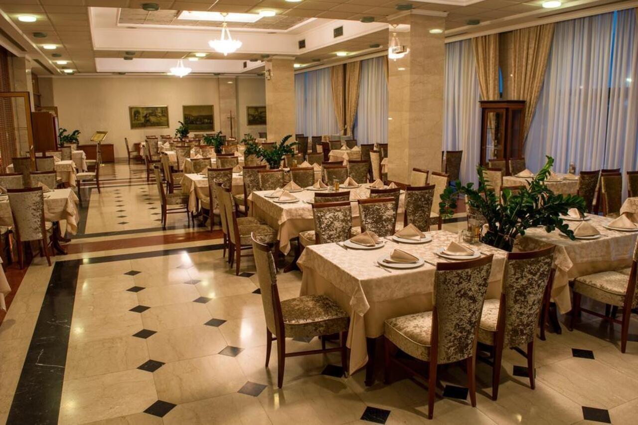 Hotel Aleksandar Palace Congress Center &