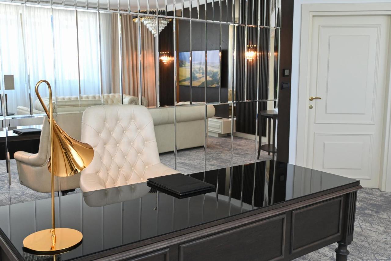 Hotel Aleksandar Palace Congress Center &